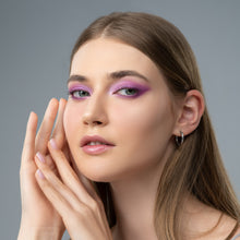 Load image into Gallery viewer, Icy Creamy Eyeshadow Palette